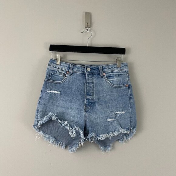 Free People We The Free CRVY Vintage High Rise Denim Shorts Size 27 - Picture 1 of 6